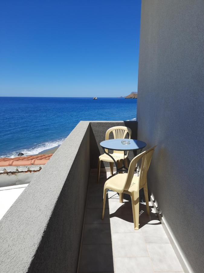 Voula Beach Léntas Екстериор снимка