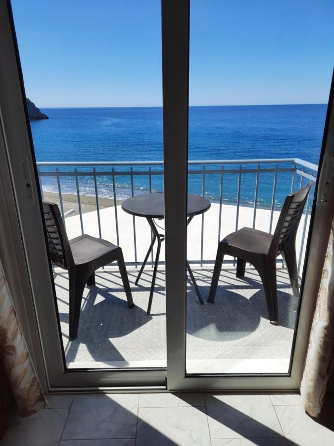 Voula Beach Léntas Екстериор снимка